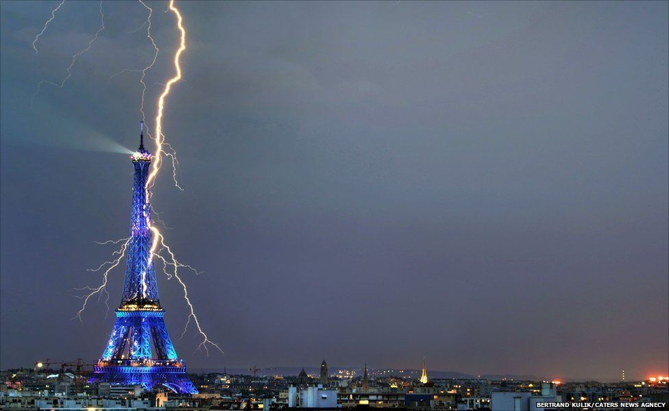 126 лет назад открыли Эйфелеву башню: интересные факты и потрясающие фото 