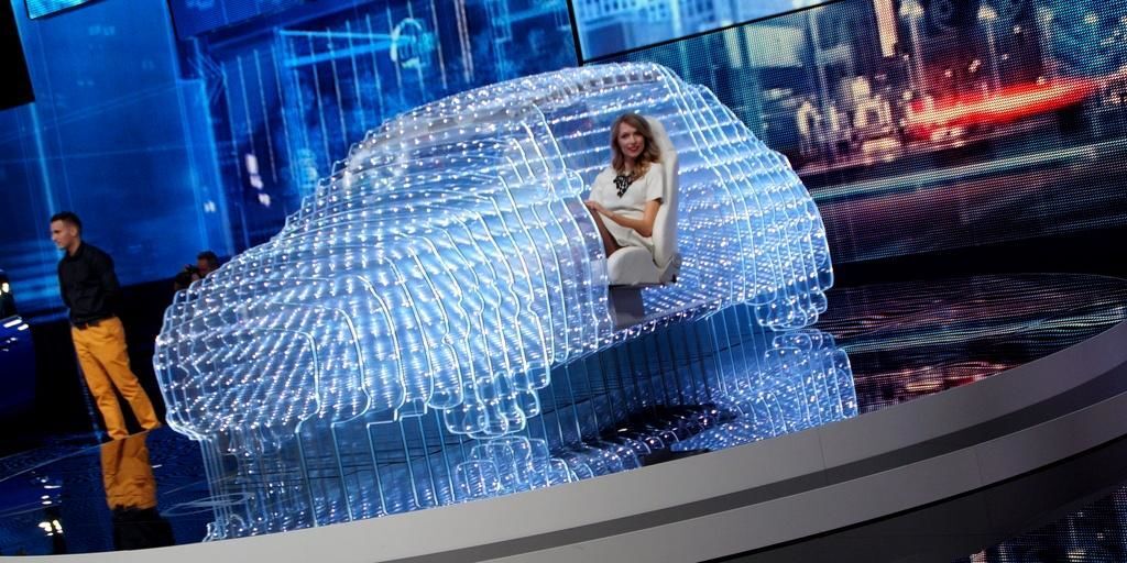 Opel поразил в Женеве "космическим" зрелищем: роскошные фото и видео