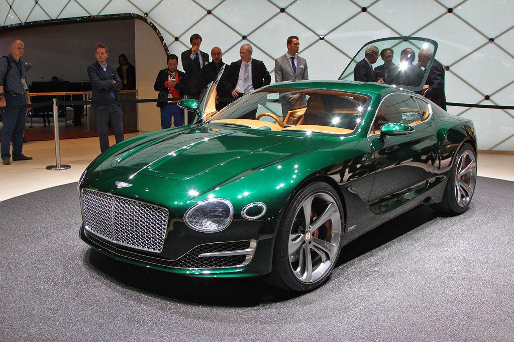 Bentley представил сверхбыстрый автомобиль для молодежи: фото и видео суперкара