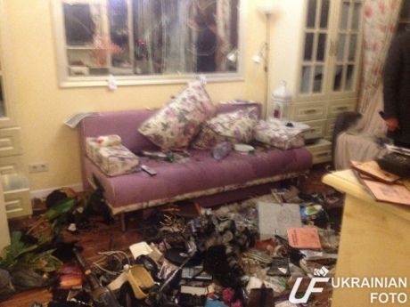 "Вам смерть! Россия-матушка": в квартире нардепа Сюмар устроили чудовищный погром
