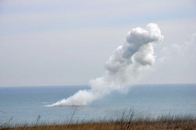 Як українські ВМС проводять навчання в Чорному морі: фоторепортаж