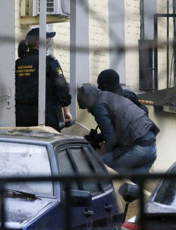 Суд арестовал всех подозреваемых в убийстве Немцова