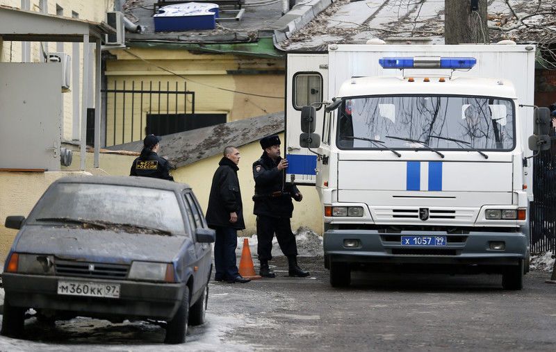 Суд арестовал всех подозреваемых в убийстве Немцова