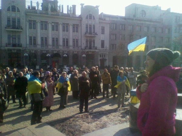 В Харькове, несмотря на угрозу теракта, началась акция по случаю годовщины со дня рождения Шевченко