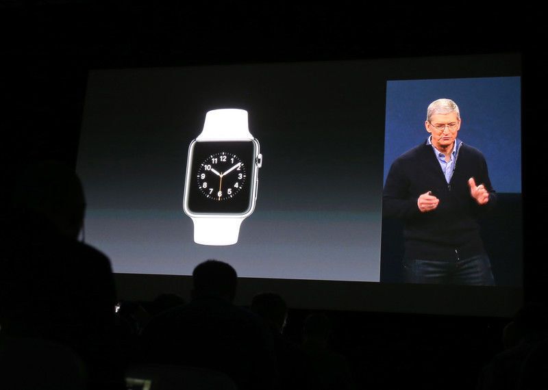 Apple представила 12-дюймовый MacBook и "умные часы" Apple Watch: фото новинок