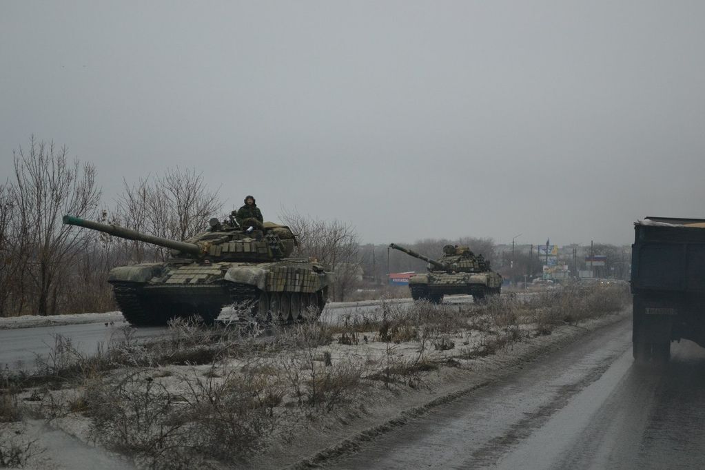 Каким видит Донбасс водитель российского "гумконвоя": фото из глубокого тыла боевиков