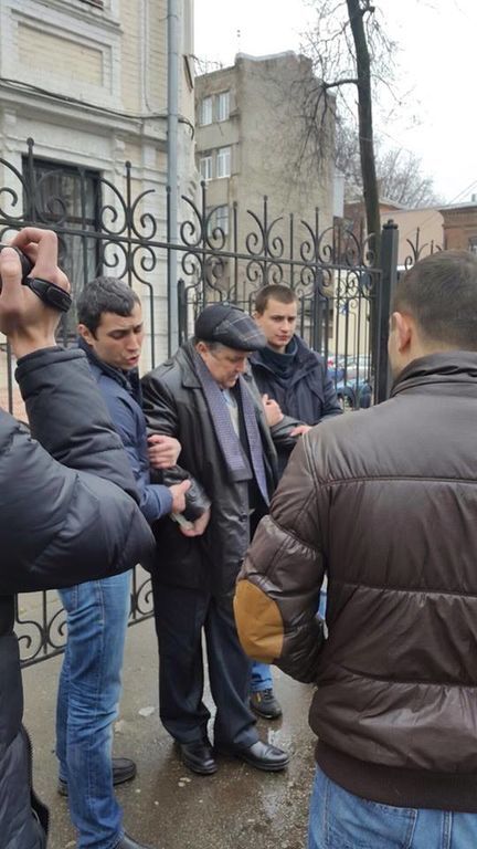 На Харьковщине мэр города попался на взятке более 250 тыс грн