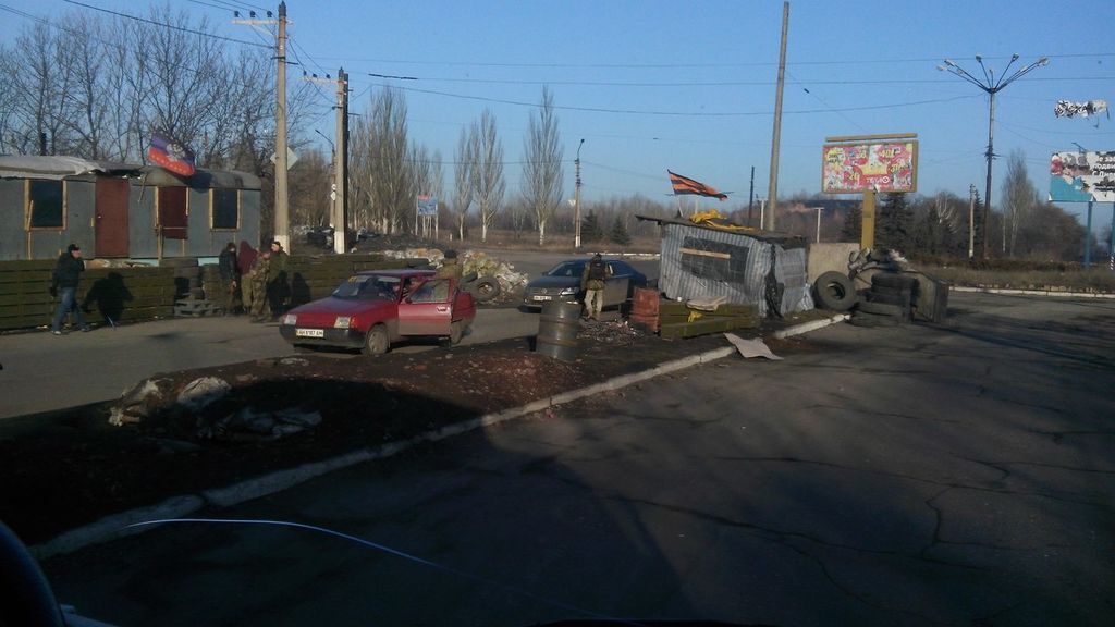 Каким видит Донбасс водитель российского "гумконвоя": фото из глубокого тыла боевиков