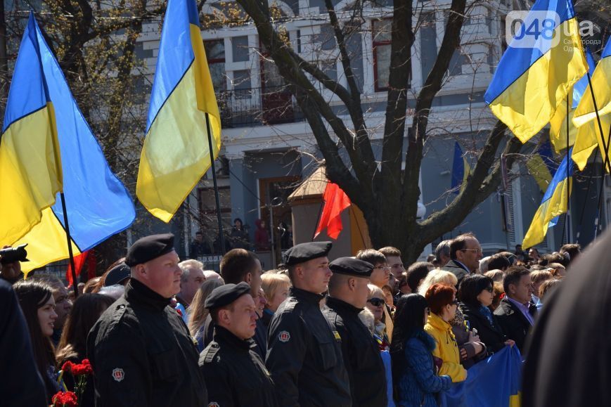 В Одессе появление Порошенко спровоцировало потасовку: видеофакт