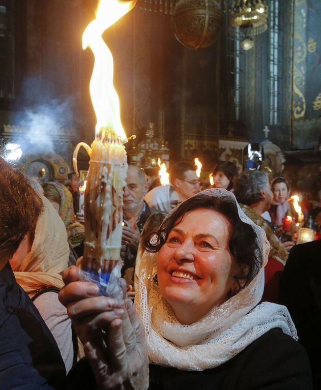 Светлое Христово Воскресение. Как отмечает мир