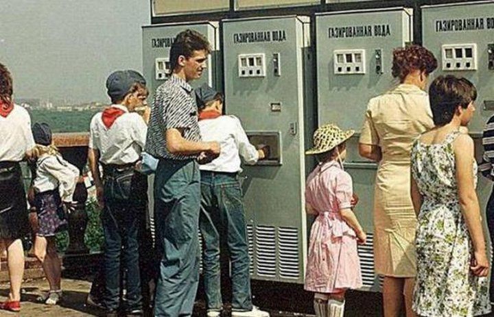 Назад в СССР: на что хватало средней зарплаты в Союзе