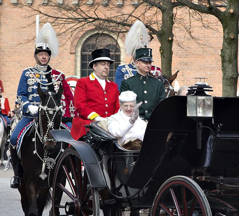 Королева Дании отмечает 75-летие: монархи, пышные наряды и гости со всей Европы