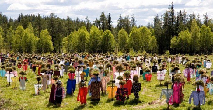 В Финляндии расцвело поле "молчаливых людей": опубликованы фото