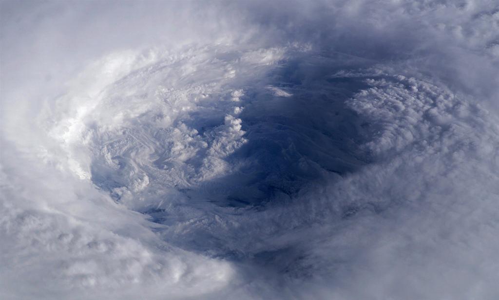 Вид из космоса. Самые разрушительные ураганы за последние 20 лет