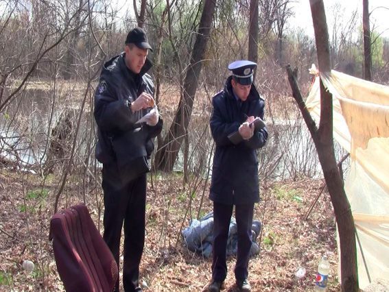 На Трухановому острові в Києві сталася стрілянина, є поранені: опубліковані фото