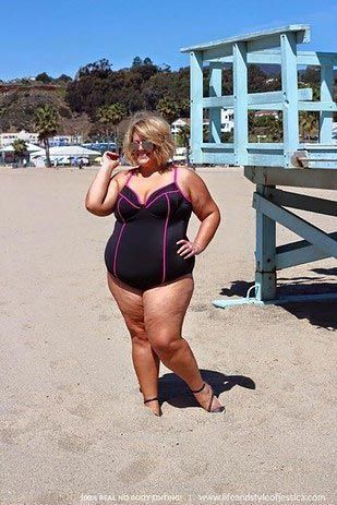 Фото толстушки в купальнике взорвало интернет