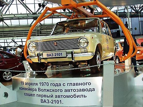 Золотая "копейка" советского автопрома: Неизвестные факты о ВАЗ 2101
