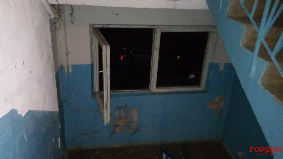 У Харкові вночі підірвали камуфльований джип. Опубліковано фото і відео