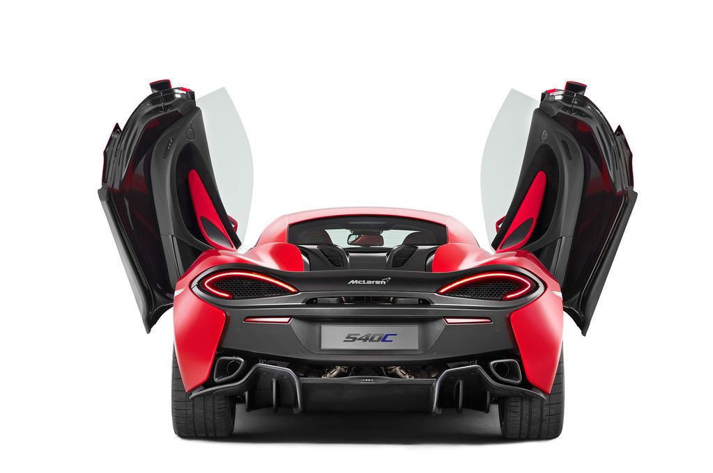McLaren показал спорткар для "бедных" миллионеров