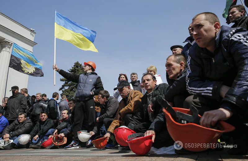 Митинг шахтеров под Верховной Радой