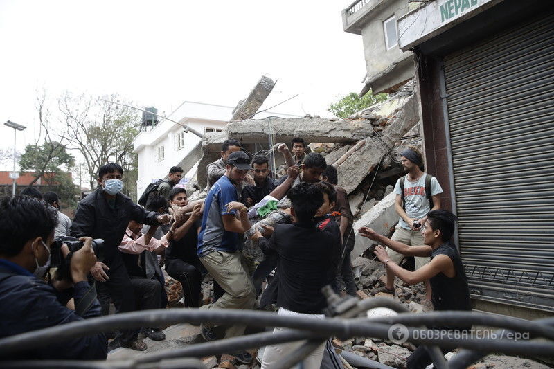Землетрясение в Непале: фоторепортаж