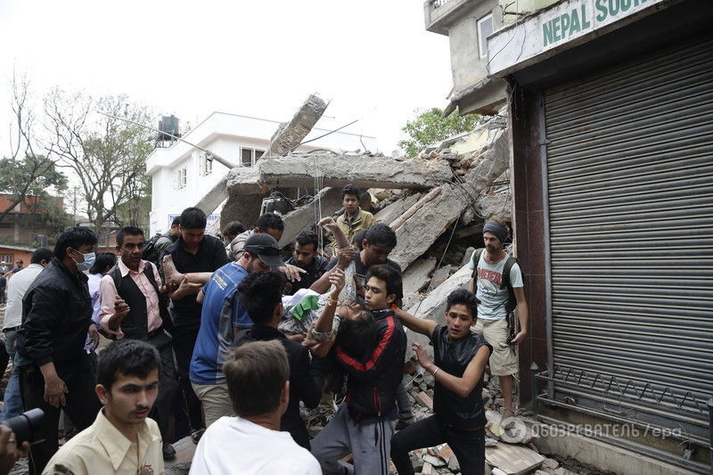 В Непале произошло мощное землетрясение. Почти 1500 жертв
