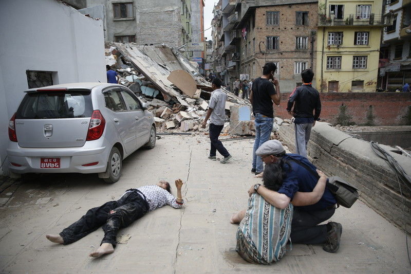 Разрушительное землетрясение в Непале: подробности, фото и видео