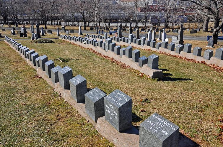 Загадочное кладбище: где покоятся жертвы крушения Титаника