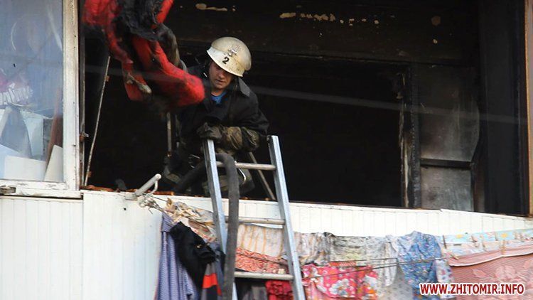 В Житомире прогремел взрыв в квартире в пятиэтажке: опубликованы фото и видео