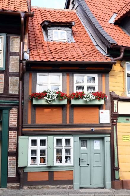 Найменші будинки Європи: цікава фотоподборка