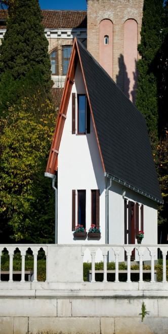 Найменші будинки Європи: цікава фотоподборка