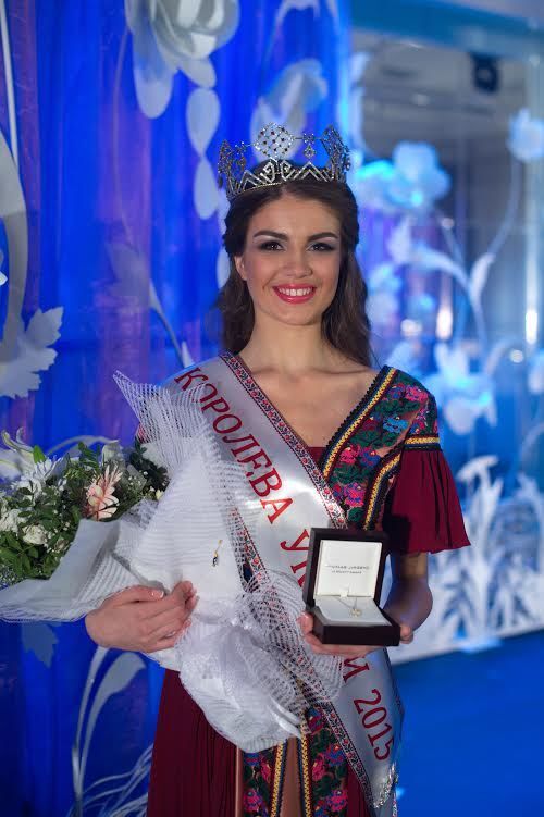 "Королевой Украины 2015" стала студентка из Полтавы: фото красавицы