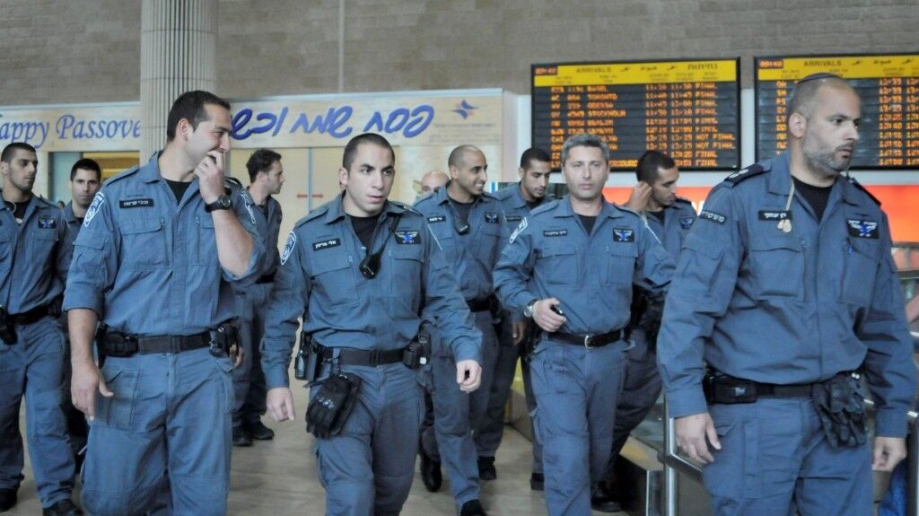 Как в израильском аэропорту "Бен-Гурион" издеваются над пассажирами