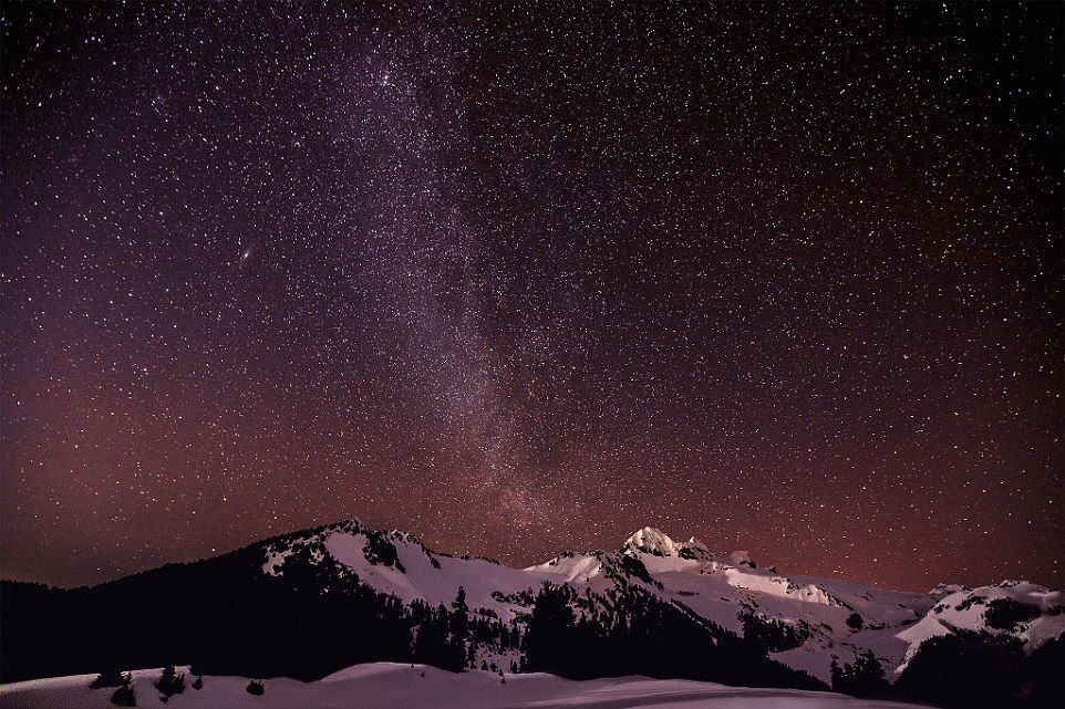 Найнеймовірніші знімки неба на Insight Astronomy 2015