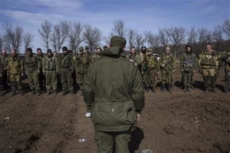 "Друзья помогли!" Боевики признали, что не взяли бы Дебальцево без России