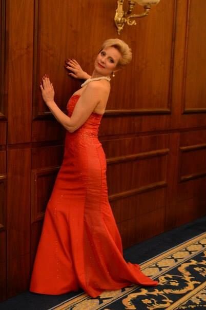 "Из серии "СепаруДам"! Гламурная террористка по совместительству трудится моделью