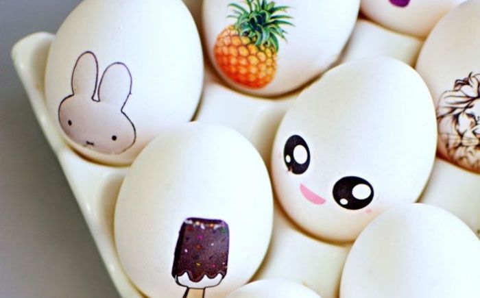 15 крутых способов, как превратить обычные яйца в потрясающее пасхальное украшение