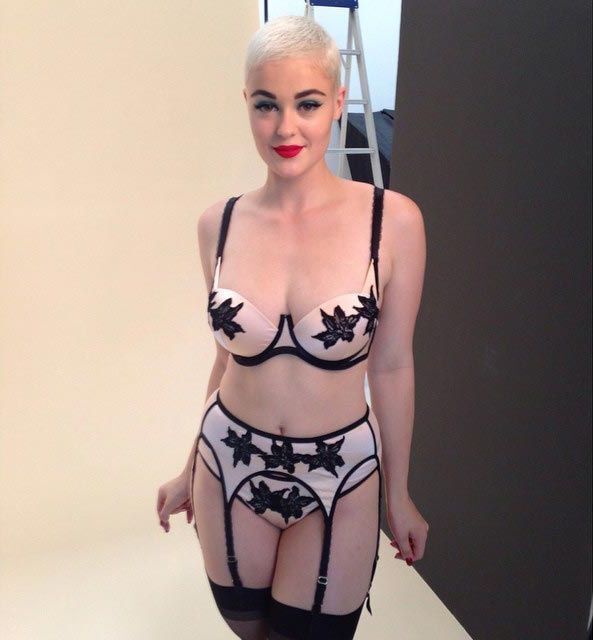 Стефания Феррарио – модель "размера плюс", тело которой вас впечатлит