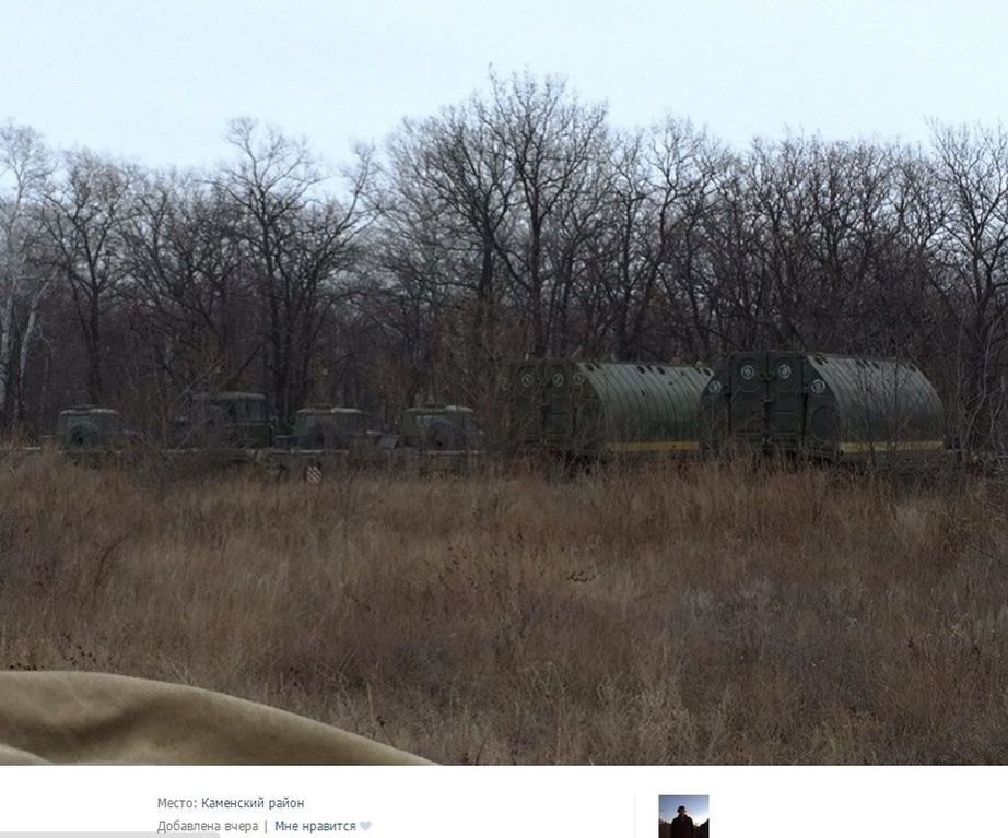 Российские войска строят мосты через Северский Донец для переправки техники: фотодоказательства
