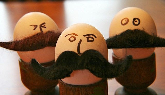 Нескучные идеи украшения пасхальных яиц