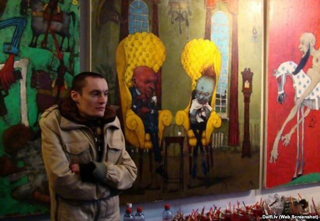 Святые обезьяны: духовные россияне раскупают "зооиконы": фото картин