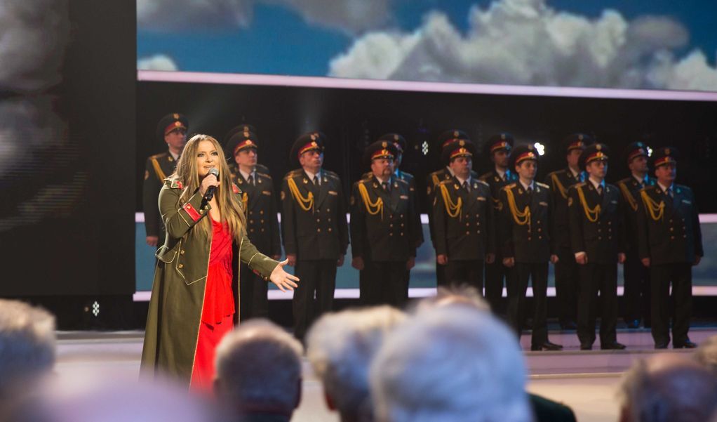 Фанаты Могилевской попросили издать альбом военных песен