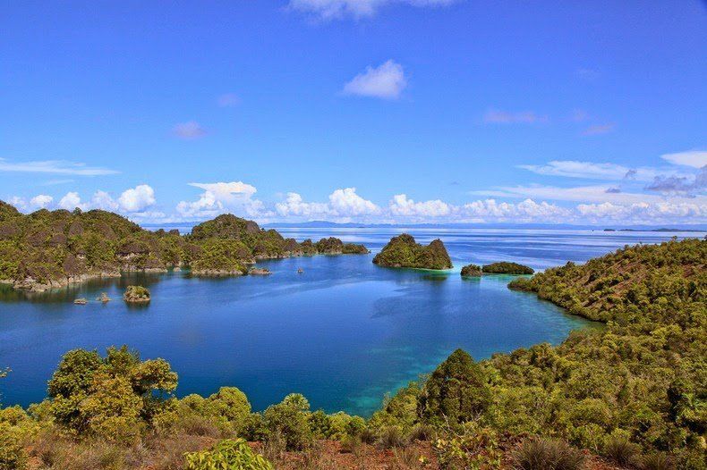 Райские острова "четырех королей" архипелага Раджа-Ампат