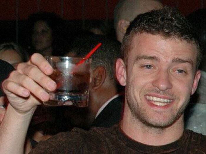 23 фото знаменитостей в состоянии алкогольного опьянения