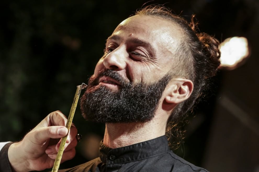 Счастливые волосатики: в Италии прошел чемпионат бородачей и усачей