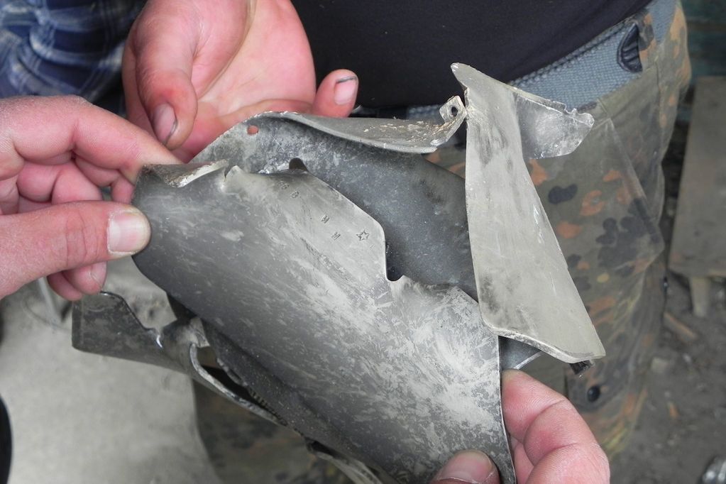Террористы обстреляли авто замкомбата "Донбасса" в Широкино