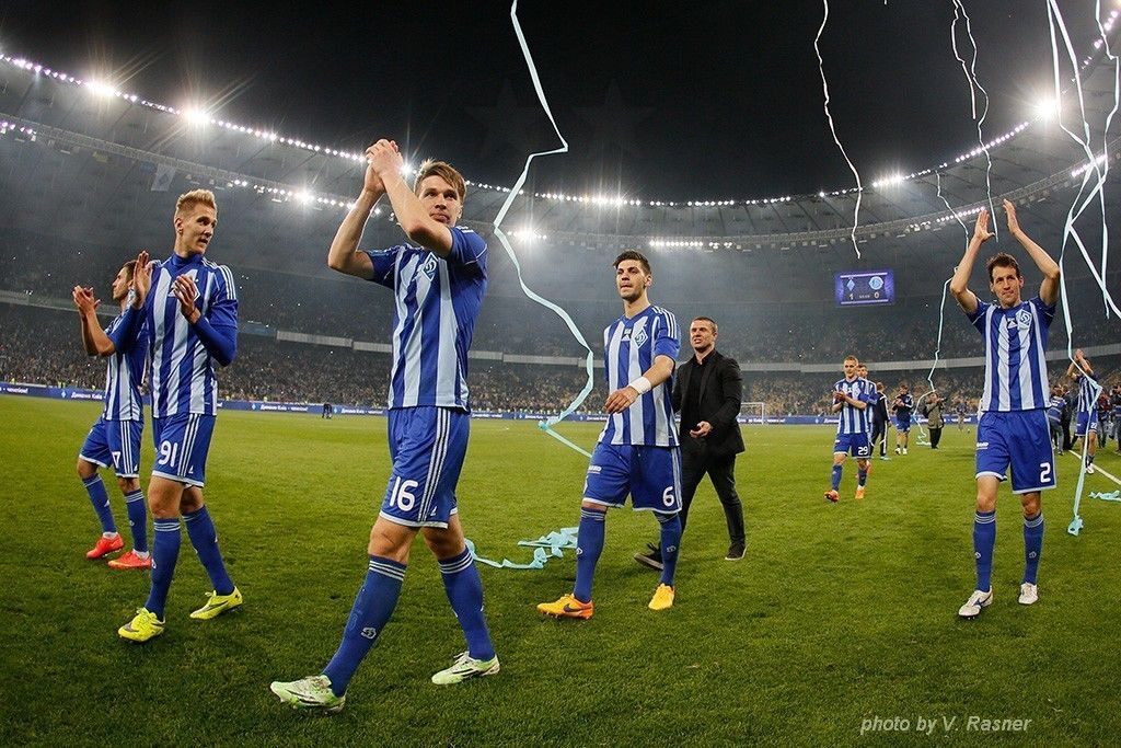 Самые яркие фото "золотого" матча "Динамо"