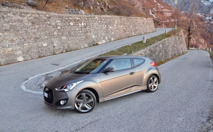 Кризис мечте не помеха: 15 самых быстрых и недорогих авто