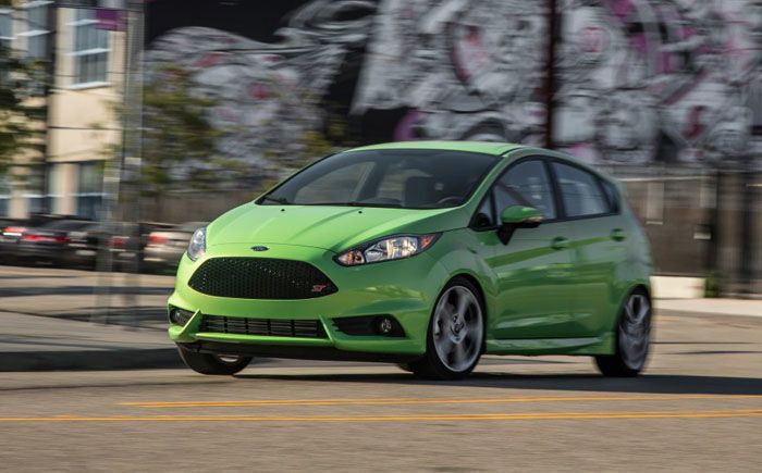 Кризис мечте не помеха: 15 самых быстрых и недорогих авто