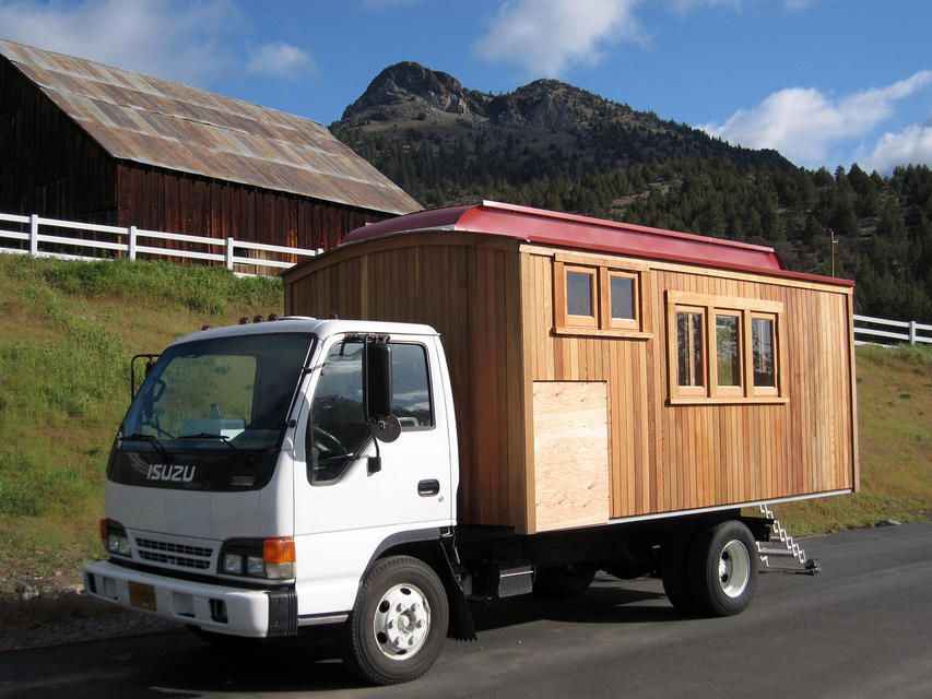 Крыша поехала: 15 способов превратить авто в дом на колесах